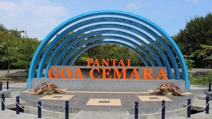 Wisata Jogja Pantai Goa Cemara
