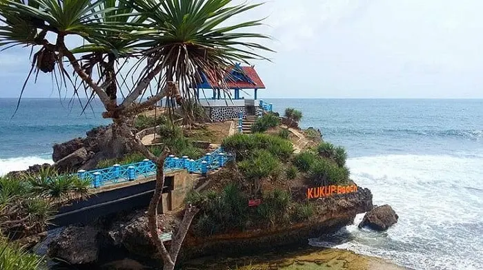 pantai kukup