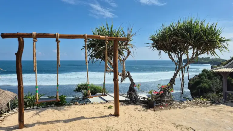 Pantai Slili