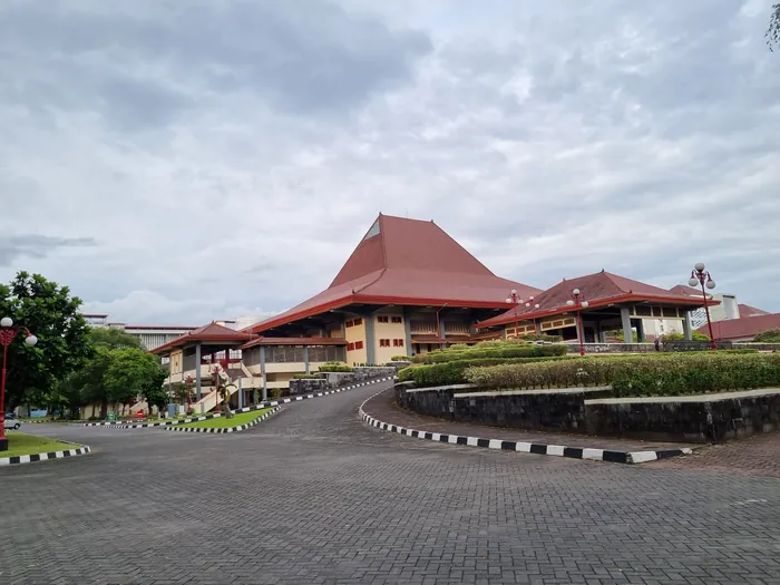 Grha Sabha Pramana (GSP) UGM-Tempat Jogging di Jogja